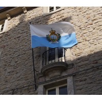 Знаме на Сан Марино Знаме на Сан Марино